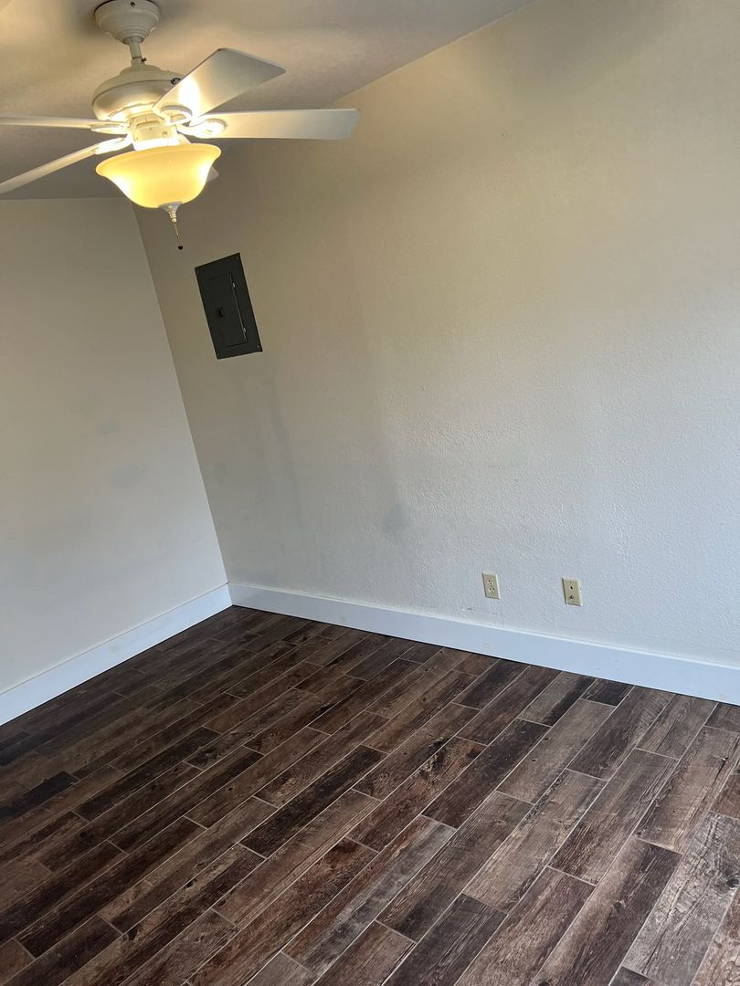 property for rent #4