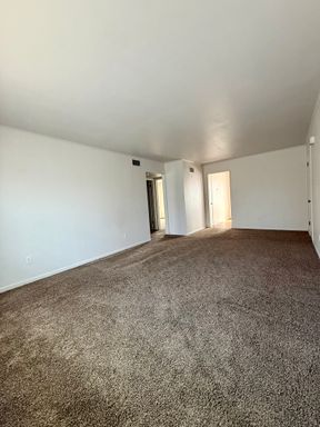 property 1206 W 9th St