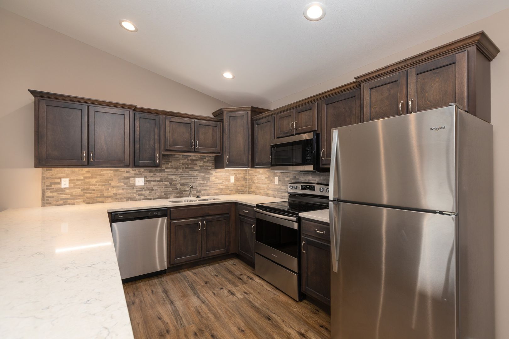 property for rent #4