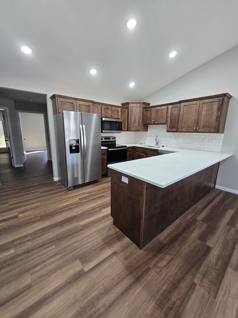 property for rent #4