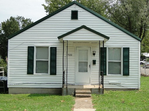 property 1500 Leroy St