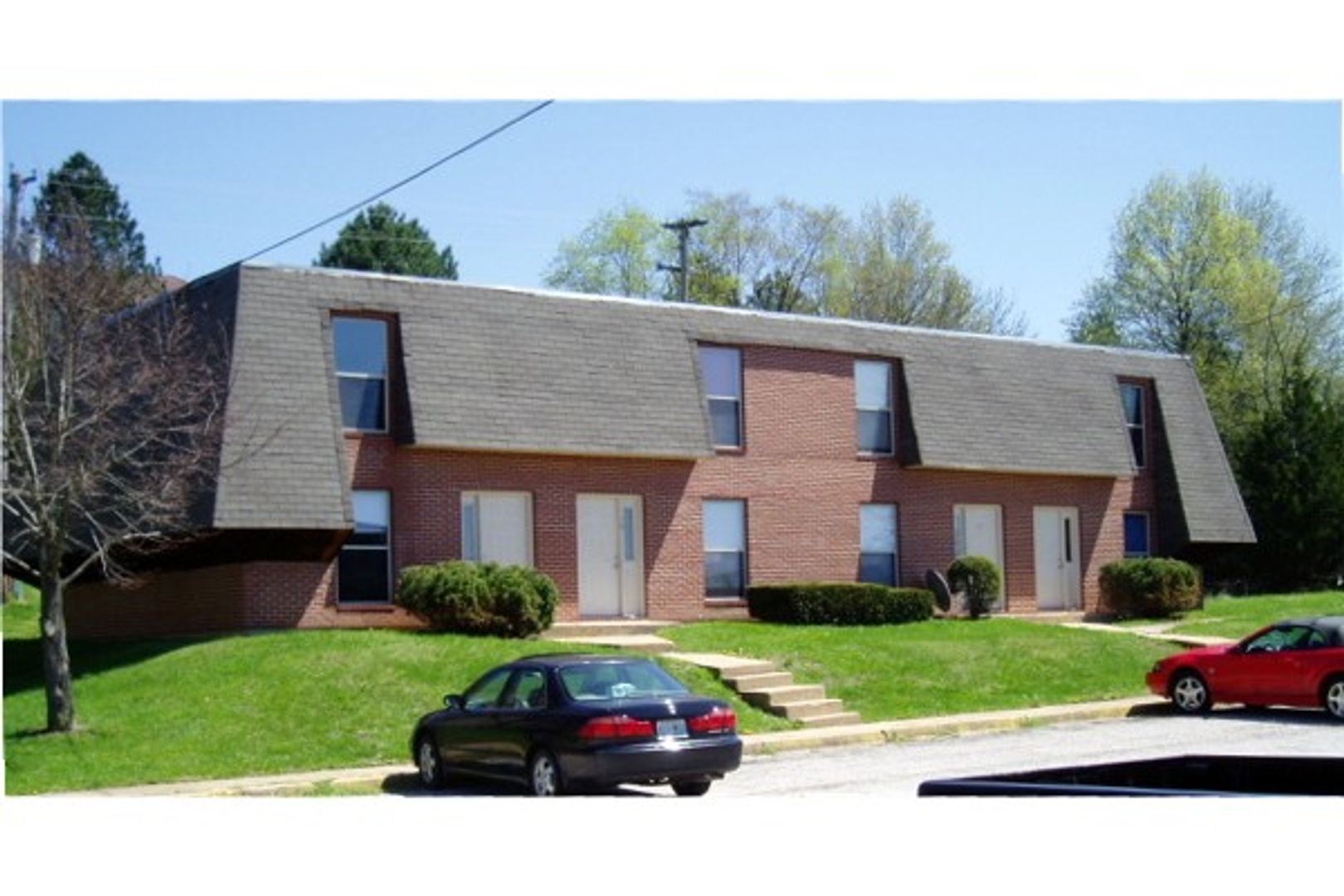 Rolla Apartment: 1318 Truman Ave