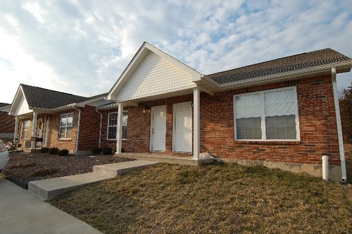 property 2012 Maxwell St