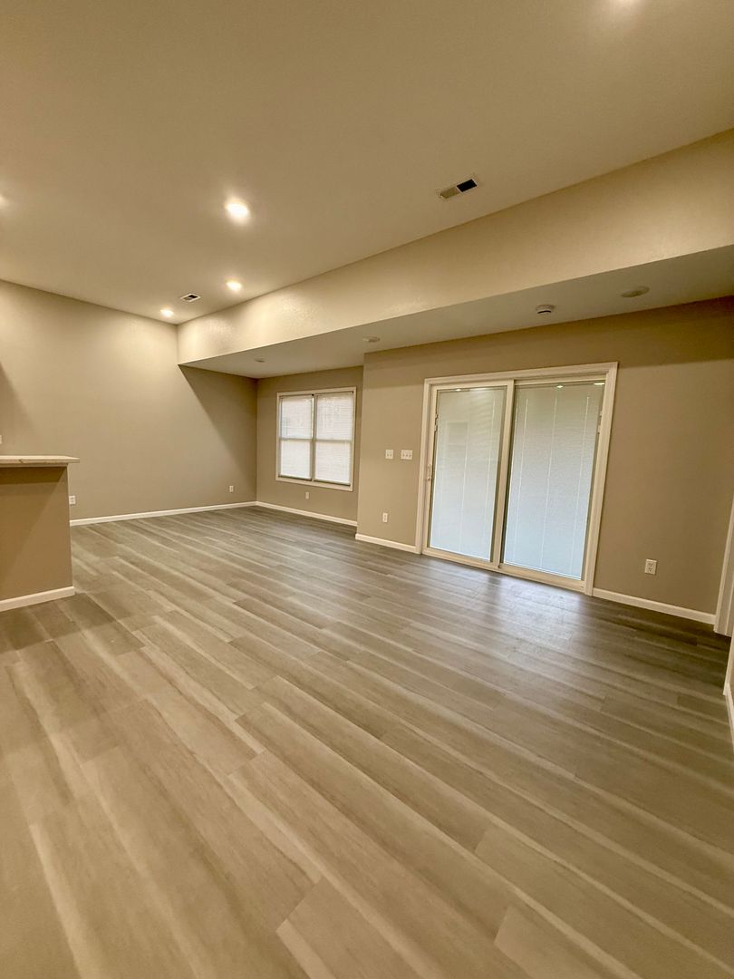 property for rent #6