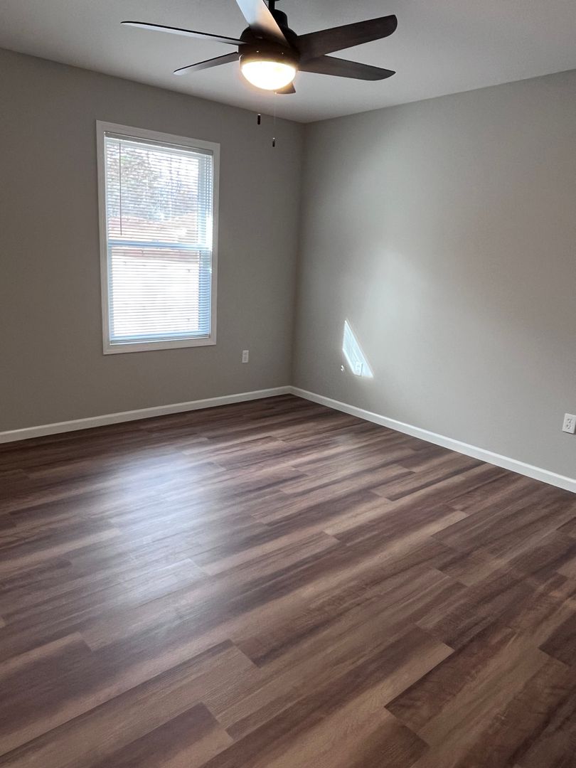 property for rent #7