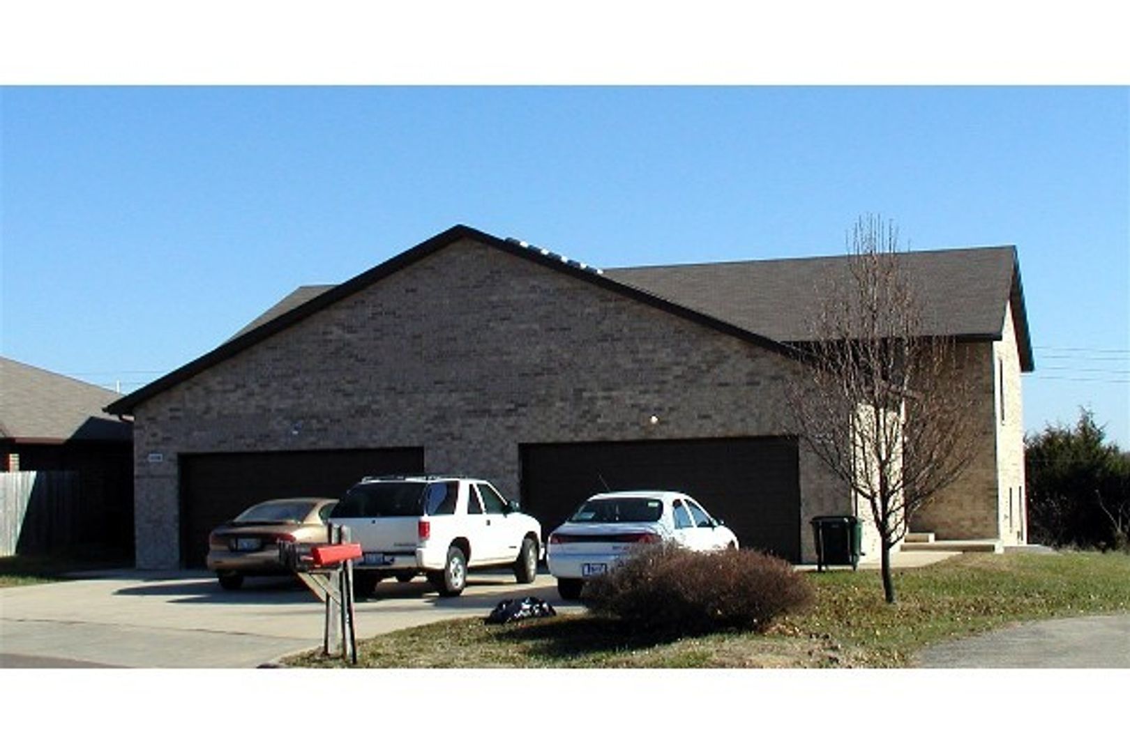 Rolla Apartment: 1415 A & B Commercial Dr