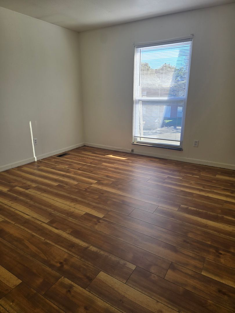 property for rent #6