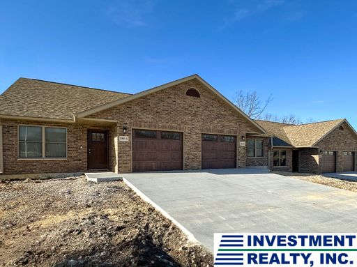 property 1901 Saint Matthews Ct