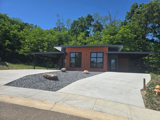 property 310 Colonial Hills