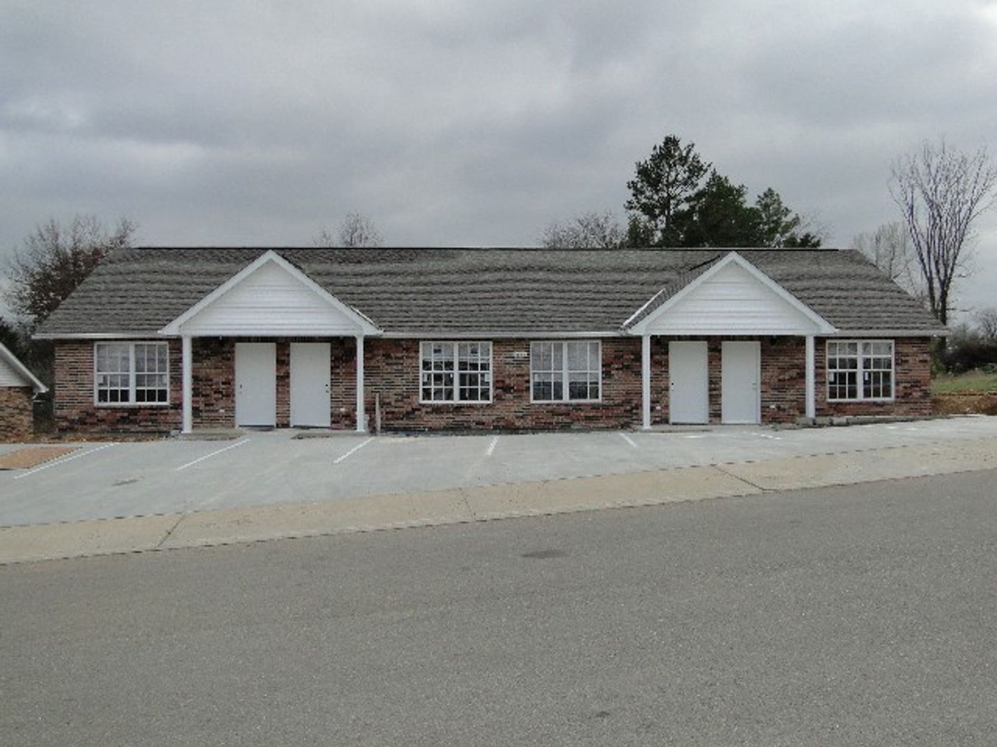 Rolla Apartment: 2013 Maxwell St
