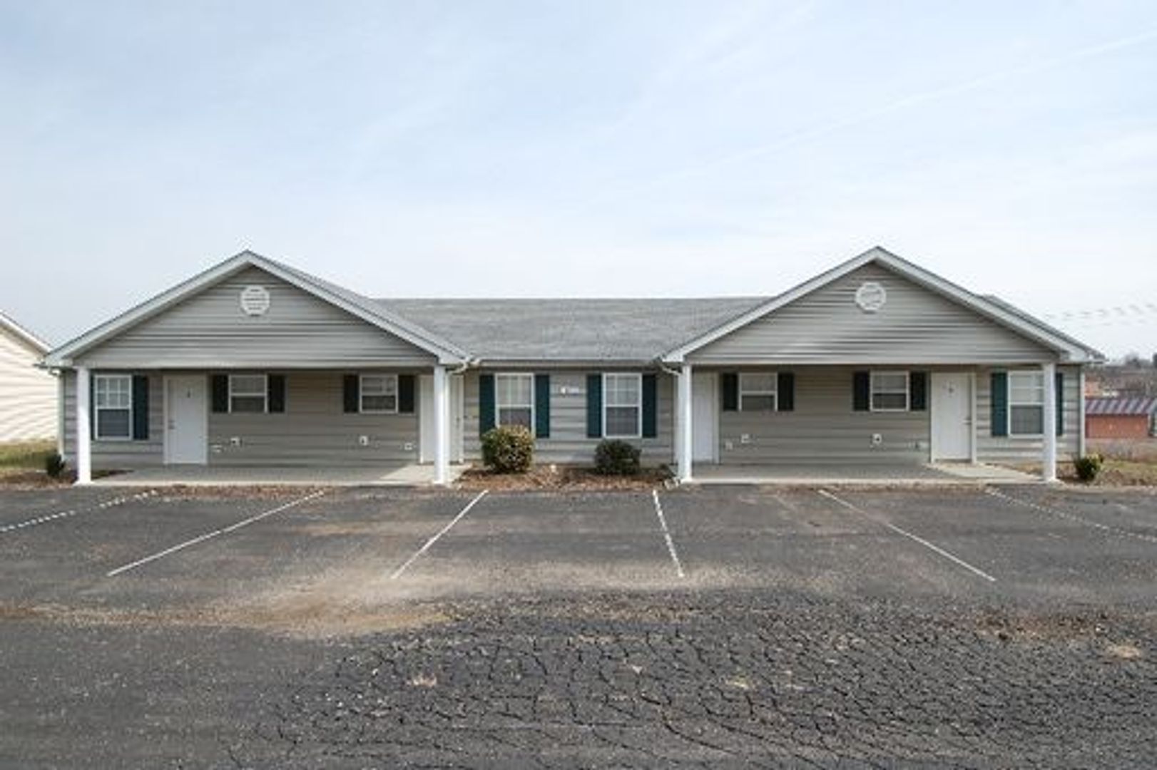 Rolla Apartment: 1892 Megan Ct