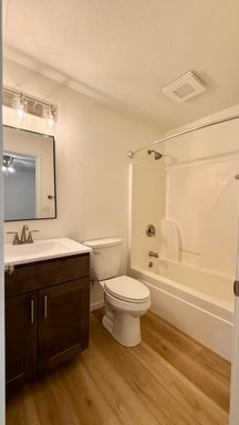 property 1960 Mccutchen Rd