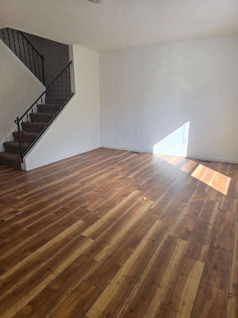 property for rent #1