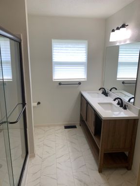 property 807 Fairgrounds Rd