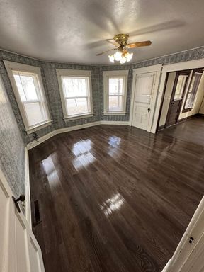 property 603 N Meramec St