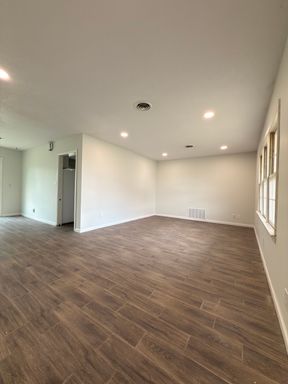 property 1305 Truman Ave