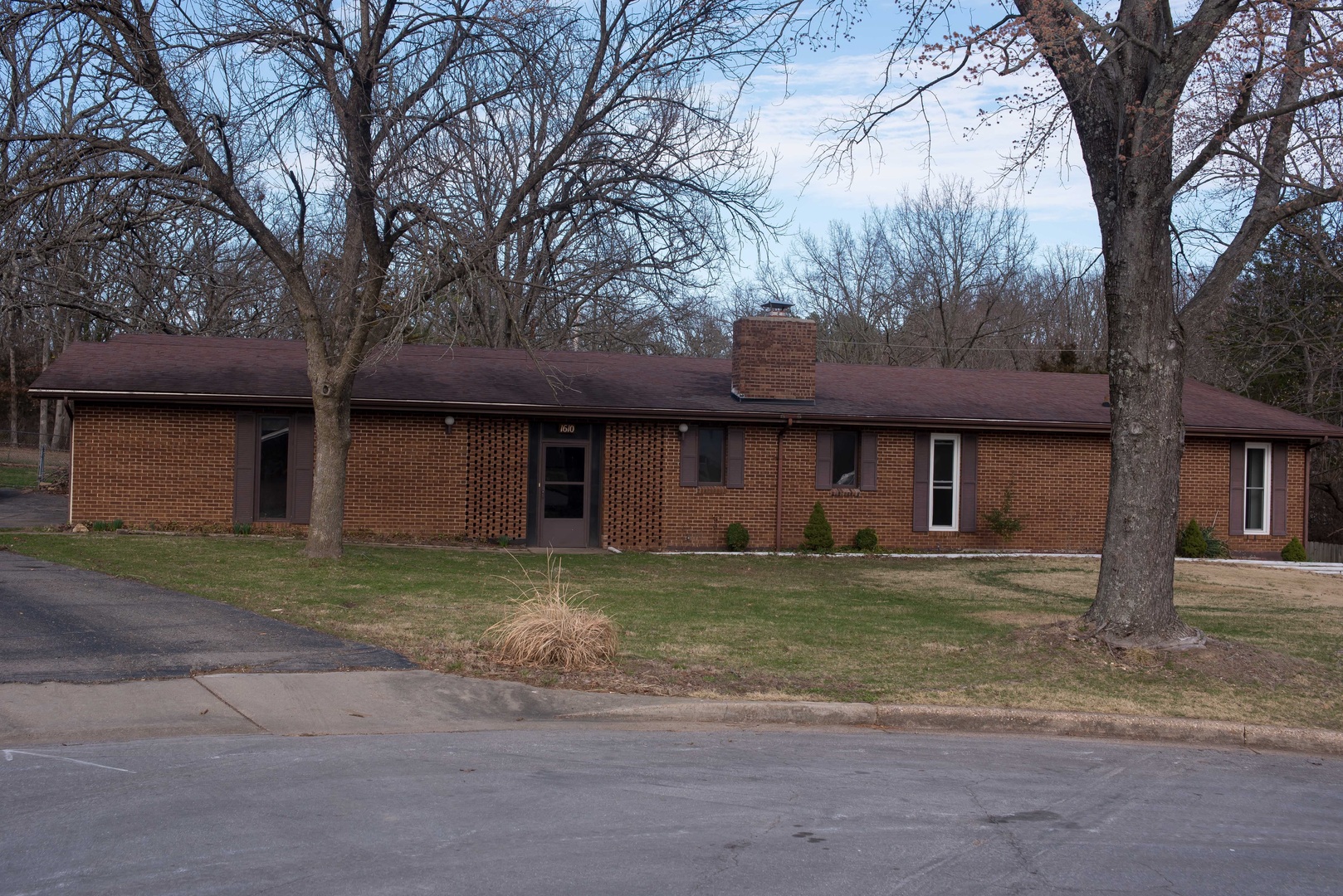 Rolla House: 1610 Wilson Circle