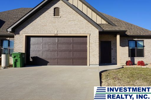 property 307309 Pebblestone  309