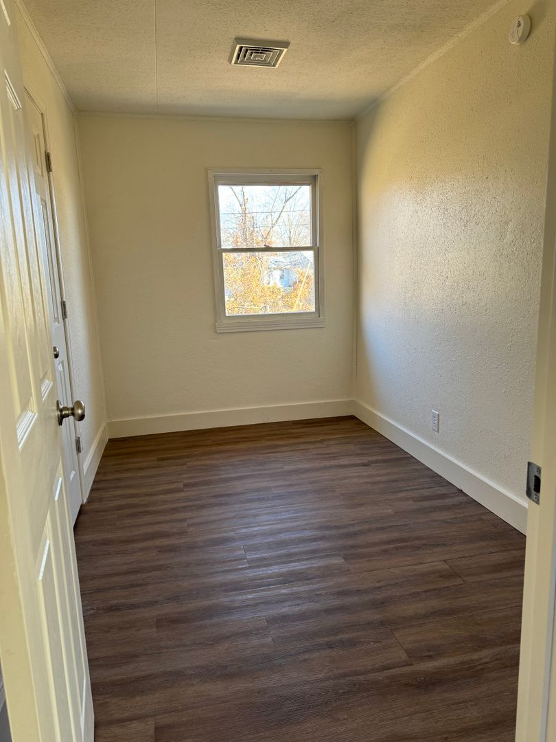 property for rent #5