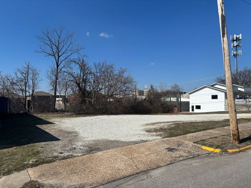 property 501 N Olive St