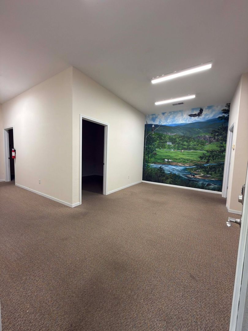 property 201 N Jefferson St