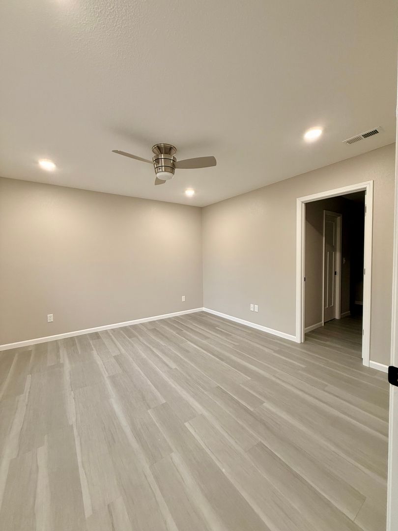 property for rent #7