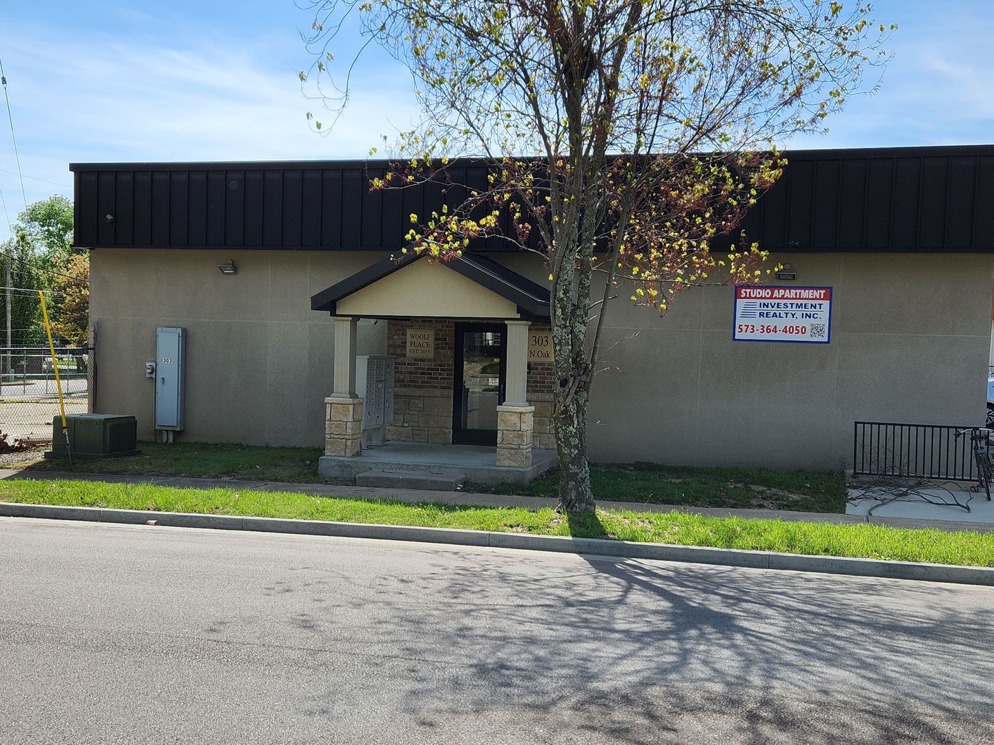 Rolla Apartment: 303 N Oak