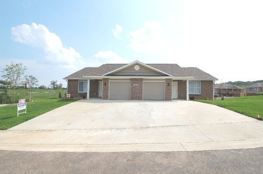 property 300 W Christy Dr