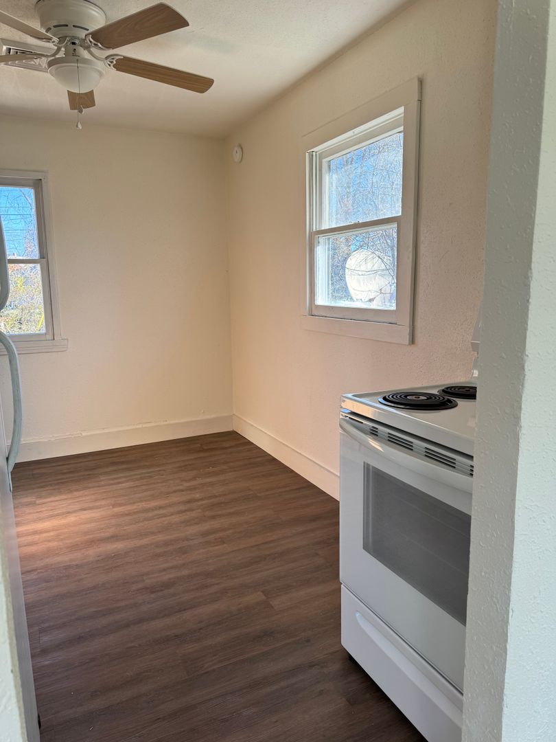 property for rent #4