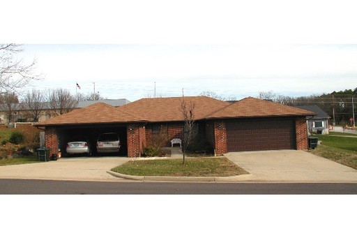 property 690 Donald Dr