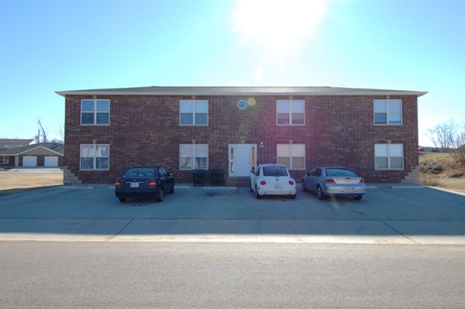 Rolla Apartment: 209 Roseglade Rd
