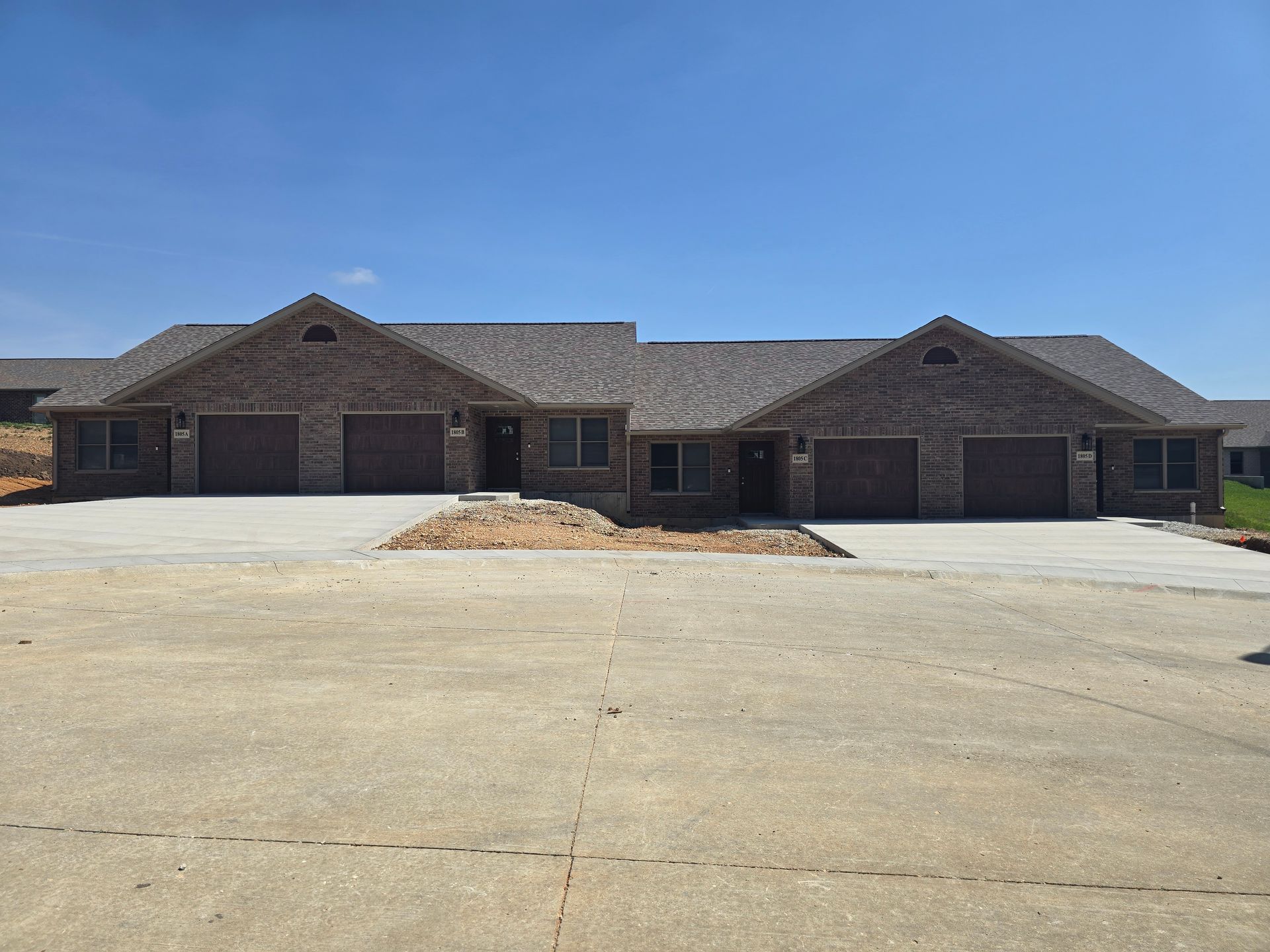 Rolla Apartment: 1805 Saint Michael Ct