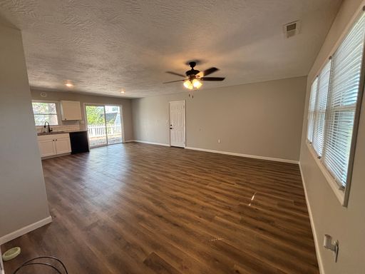 property 2737 W Seminole St.