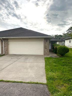 property 5590-5592 N. Brown Ln