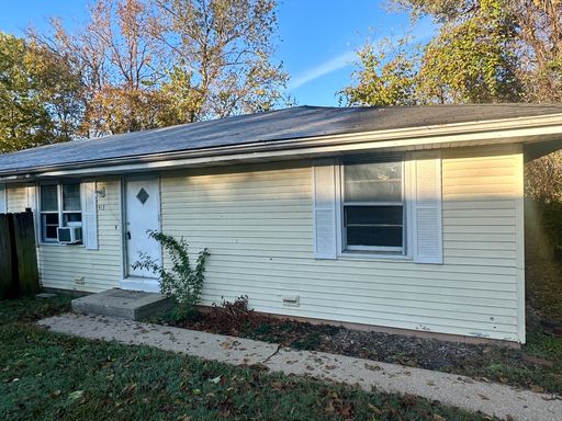 property 413-415 S. 8th Ave.