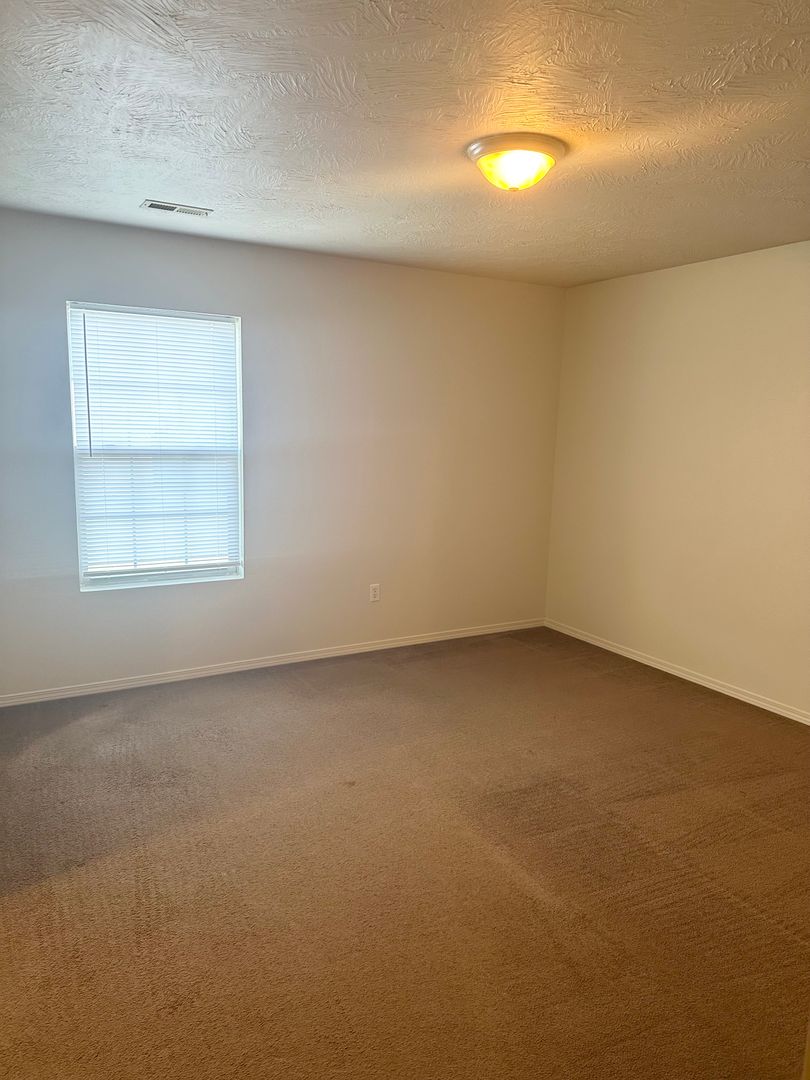 property for rent #7