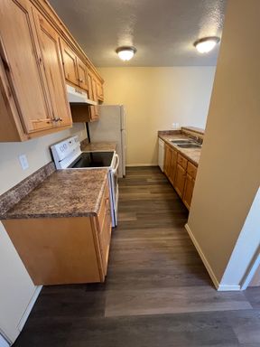 property 925-927 W. Black St.
