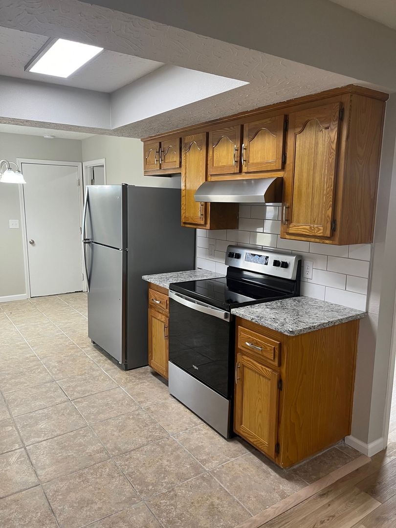 property for rent #7