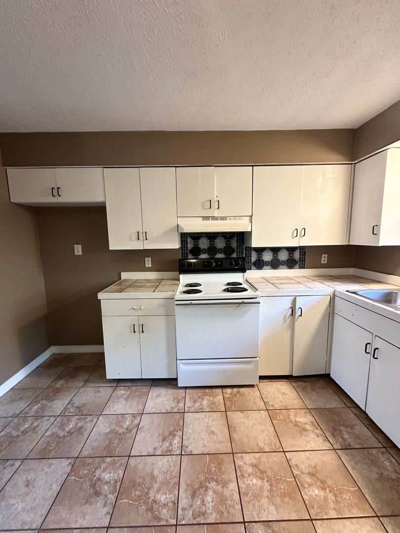 property for rent #5