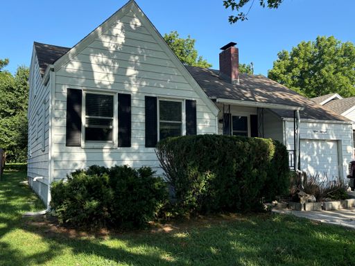 property 1558 S National Ave