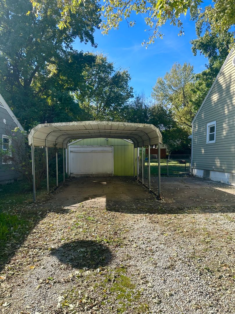 property for rent #3