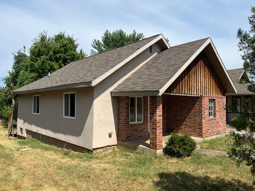 property 445 S Newton Ave