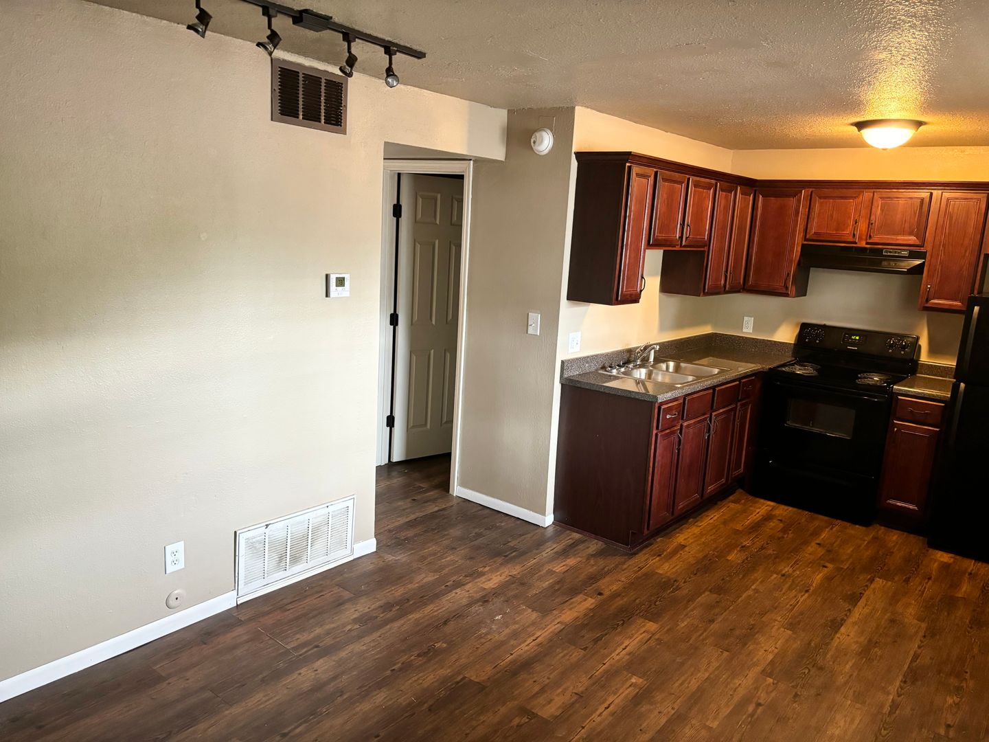 apartment for rent 1