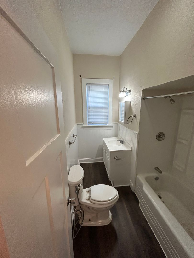 property for rent #4