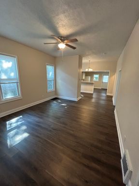 property 940 W Brower