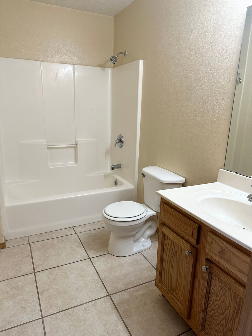 property for rent #7