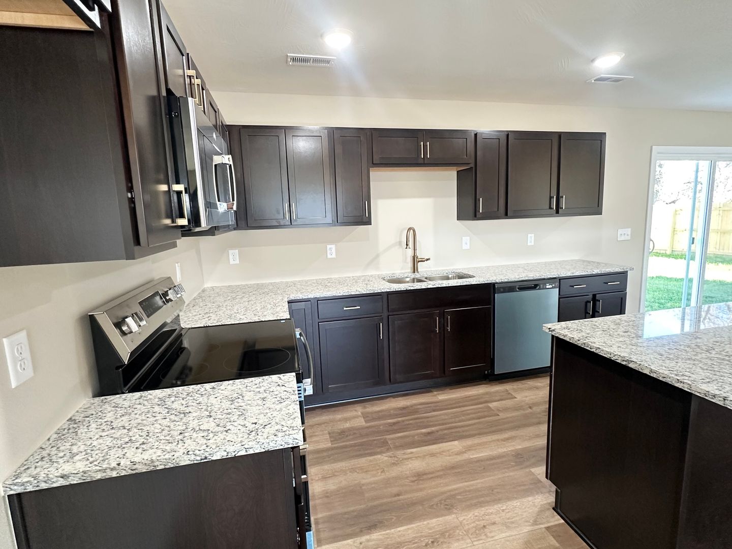 property for rent #5