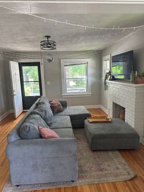 property 1001 E. Loren St.