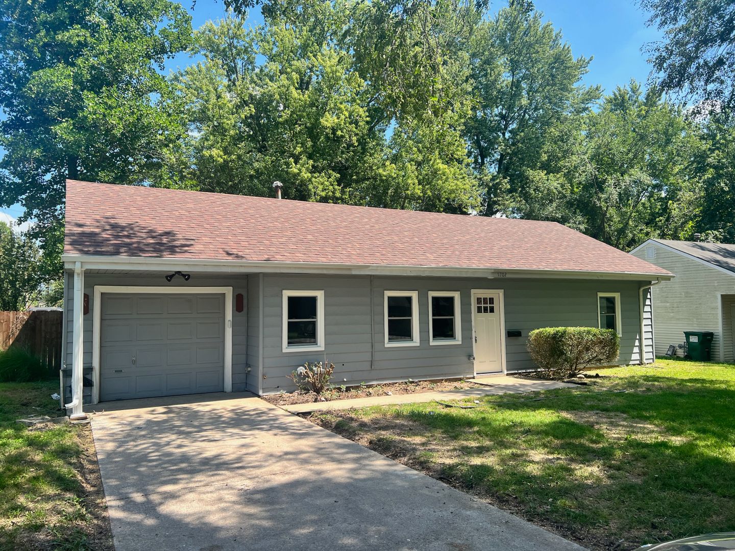 apartment for rent 0