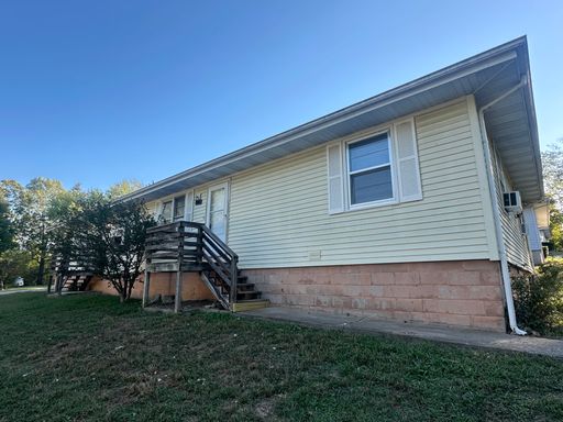 property 414416 S 8th Ave.  416